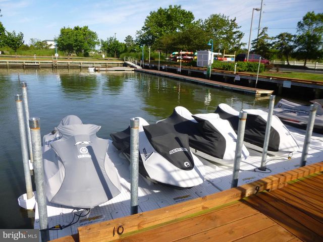 436 OYSTER COVE DR, Grasonville, MD 21638