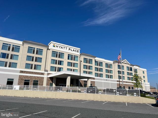 436 OYSTER COVE DR, Grasonville, MD 21638