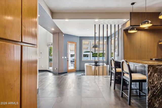 12233 S RUNNING BEAR Court, Phoenix, AZ 85044