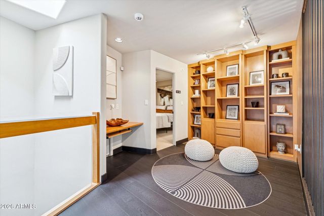 12233 S RUNNING BEAR Court, Phoenix, AZ 85044