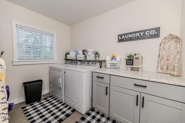 612 W Chisholm Street, Sanford, NC 27330