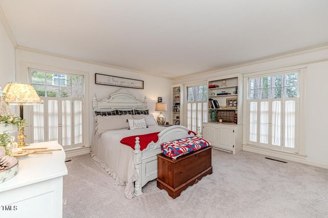 612 W Chisholm Street, Sanford, NC 27330