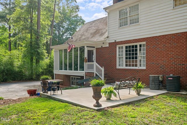 612 W Chisholm Street, Sanford, NC 27330
