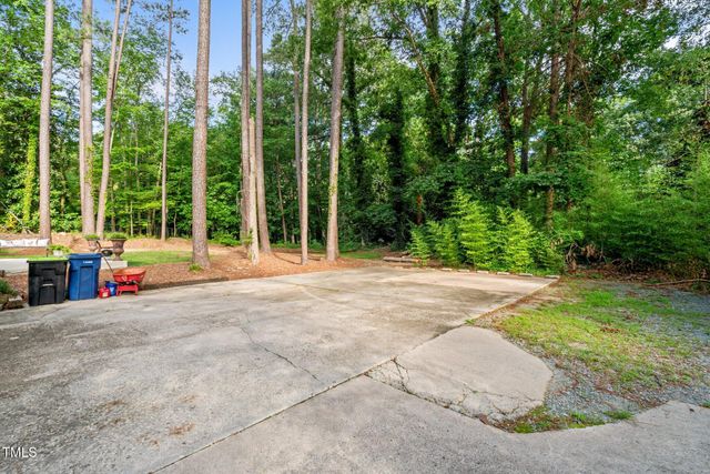 612 W Chisholm Street, Sanford, NC 27330