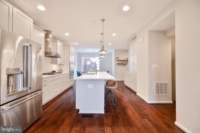 1209 BERRY ST, Baltimore, MD 21211
