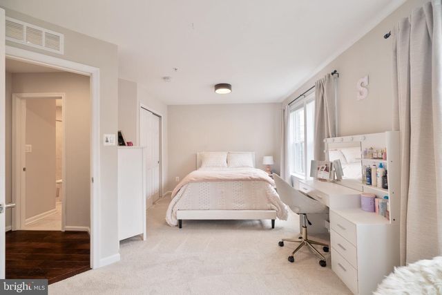 1209 BERRY ST, Baltimore, MD 21211