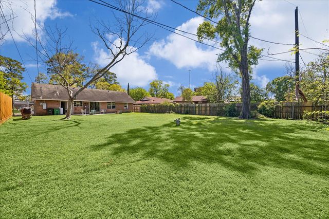 1314 W 31st Street, Houston, TX 77018