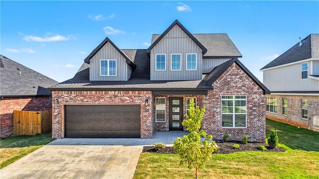 6705 SW Basswood Avenue, Bentonville, AR 72713