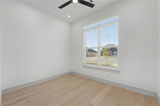6705 SW Basswood Avenue, Bentonville, AR 72713
