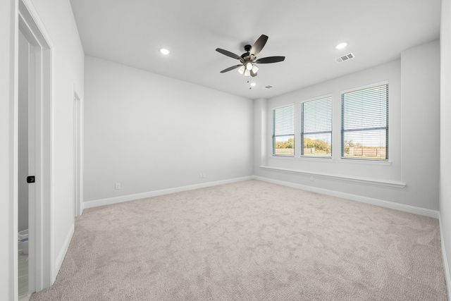 132 Liv Meadow, Waxahachie, TX 75165