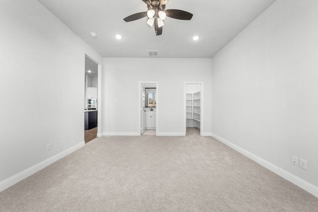 132 Liv Meadow, Waxahachie, TX 75165