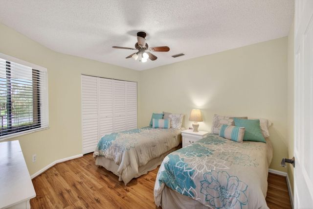 1103 Duncan Circle 202, Palm Beach Gardens, FL 33418