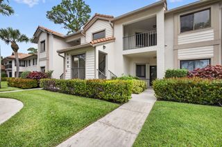 1103 Duncan Circle 202, Palm Beach Gardens, FL 33418