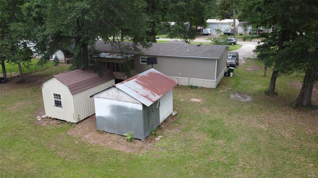 78 County Road 4281, Dayton, TX 77535
