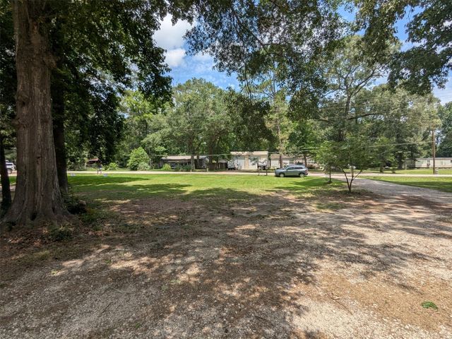 78 County Road 4281, Dayton, TX 77535