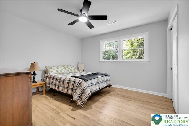2011 Greenwood Road, Allentown City, PA 18103