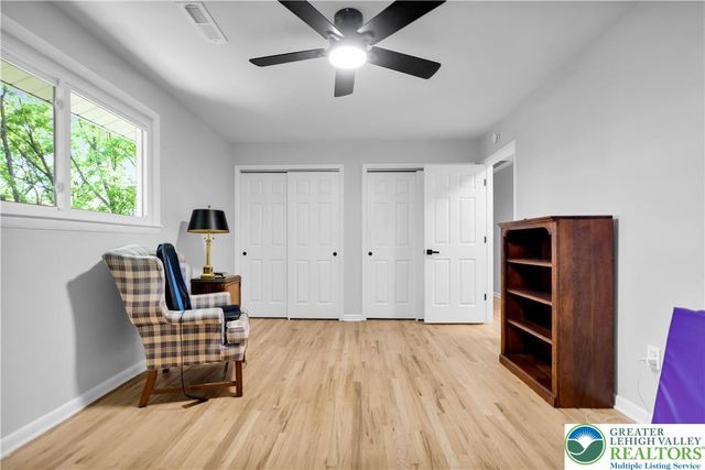 2011 Greenwood Road, Allentown City, PA 18103