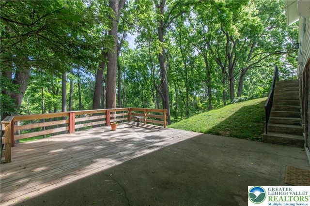 2011 Greenwood Road, Allentown City, PA 18103