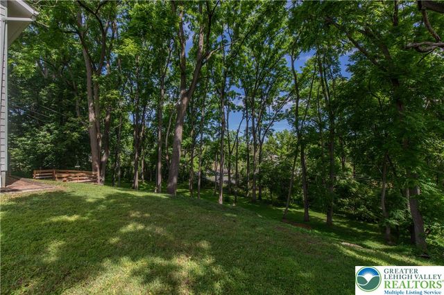 2011 Greenwood Road, Allentown City, PA 18103