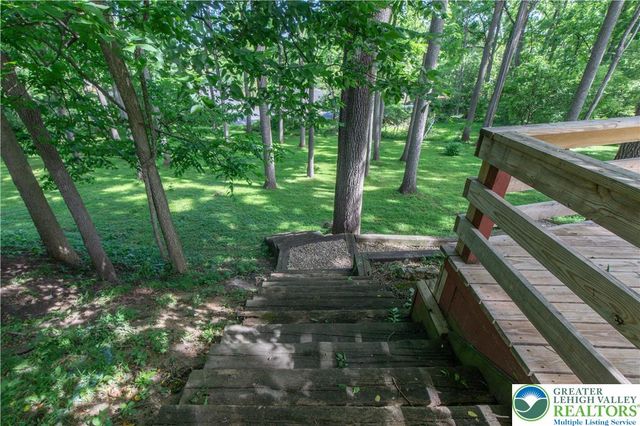 2011 Greenwood Road, Allentown City, PA 18103