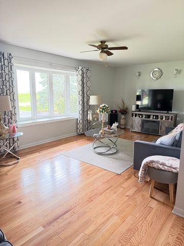 4265 Town Hall Road, Belvidere, IL 61008