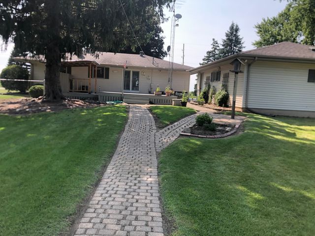 4265 Town Hall Road, Belvidere, IL 61008