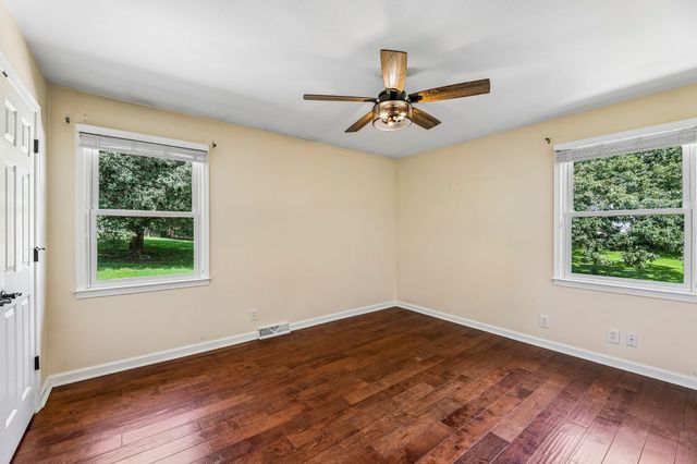 1205 Madison Creek Rd, Goodlettsville, TN 37072