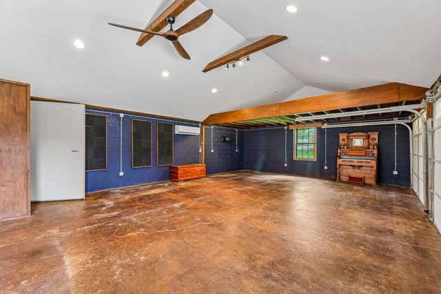 1205 Madison Creek Rd, Goodlettsville, TN 37072