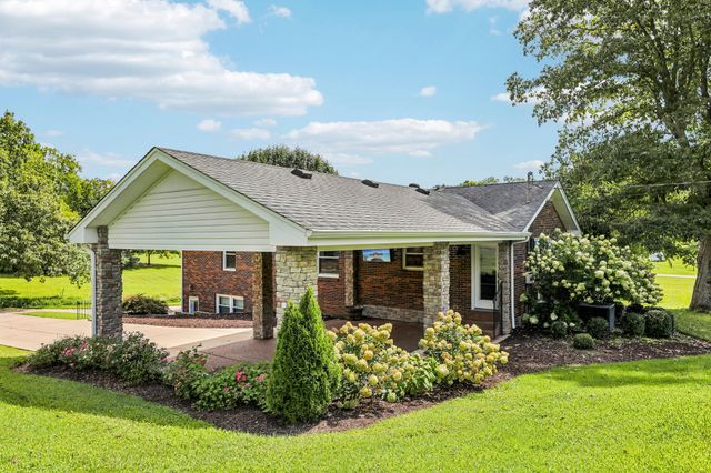 1205 Madison Creek Rd, Goodlettsville, TN 37072