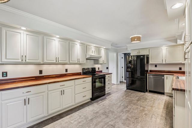 1205 Madison Creek Rd, Goodlettsville, TN 37072