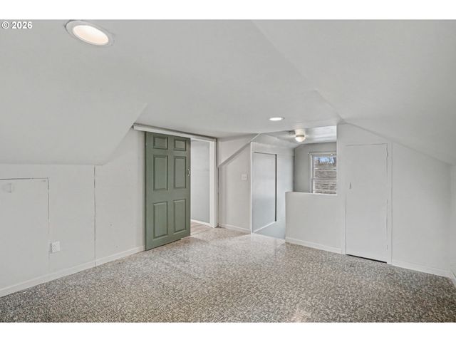 130 DENVER St, Albany, OR 97321