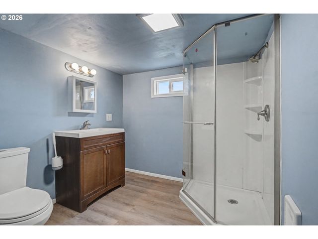 130 DENVER St, Albany, OR 97321