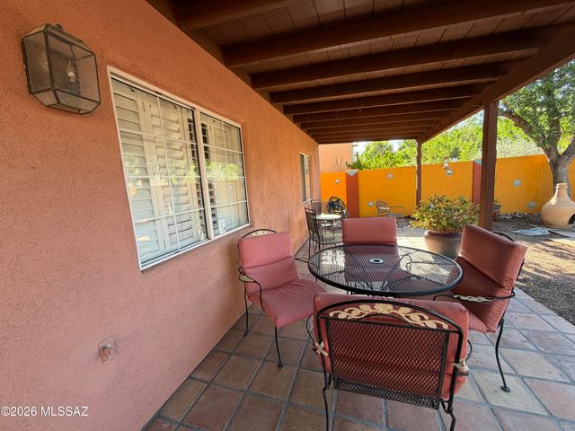 3777 N Camino Leamaria, Tucson, AZ 85716