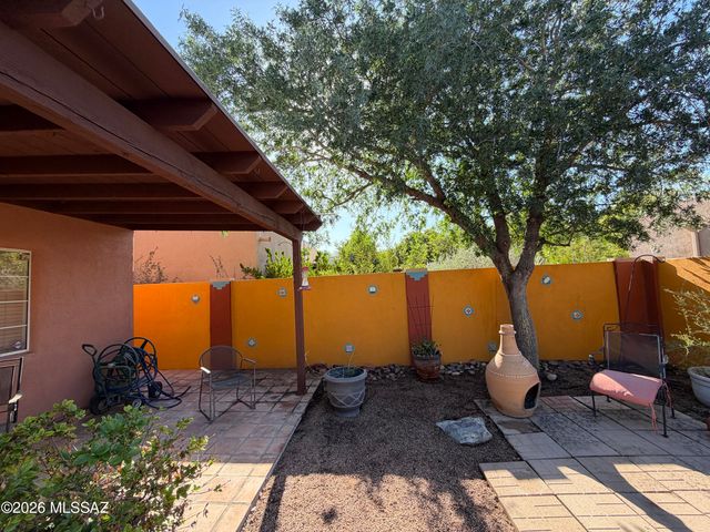 3777 N Camino Leamaria, Tucson, AZ 85716