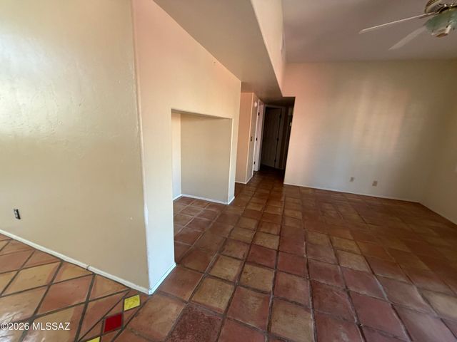 3777 N Camino Leamaria, Tucson, AZ 85716