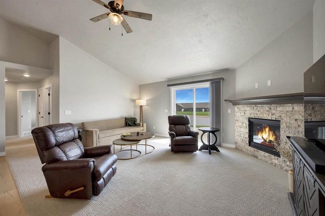 829 SHARON LANE, Pulaski, WI 54162