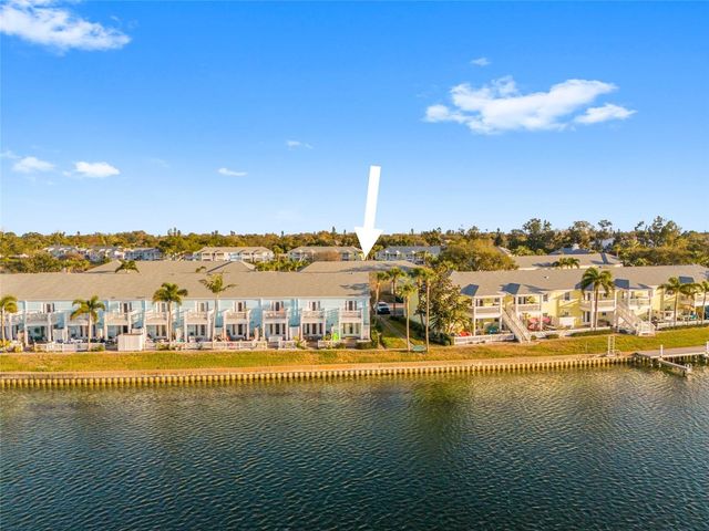 125 POMPANO DRIVE SE, St Petersburg, FL 33705