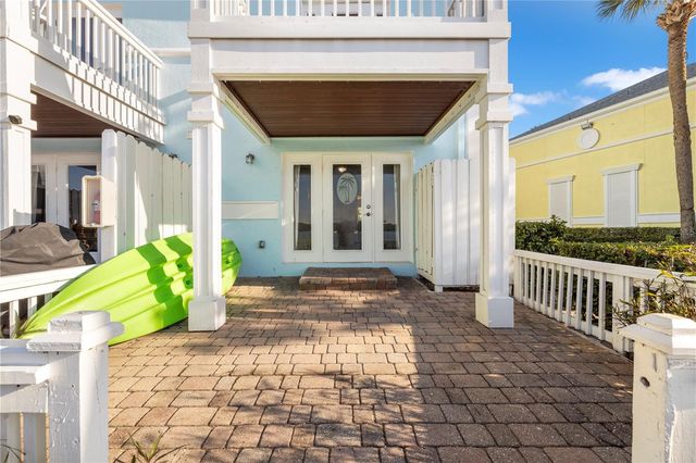 125 POMPANO DRIVE SE, St Petersburg, FL 33705