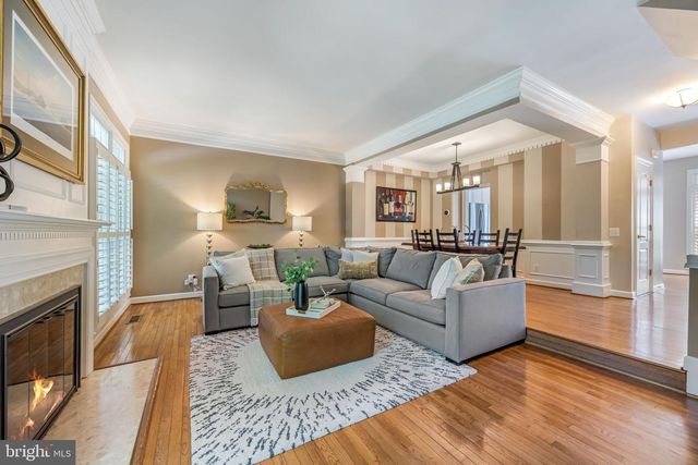 4672 KELL LN, Alexandria, VA 22311