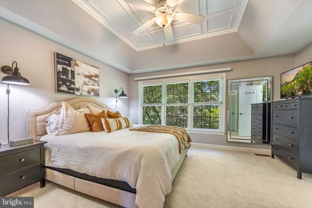 4672 KELL LN, Alexandria, VA 22311