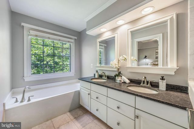 4672 KELL LN, Alexandria, VA 22311