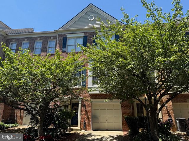 4672 KELL LN, Alexandria, VA 22311