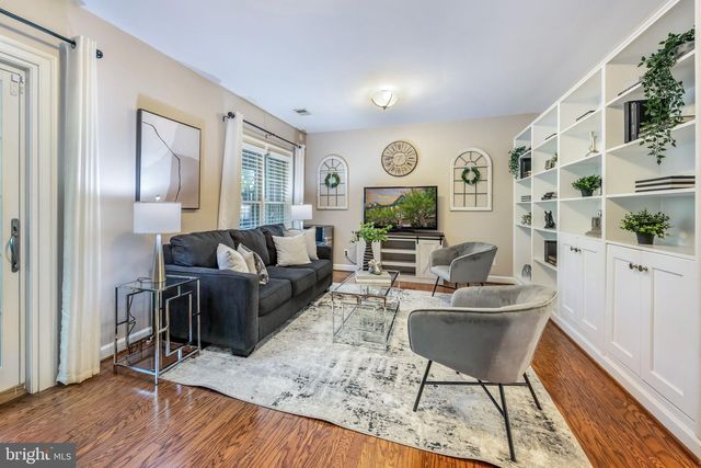 4672 KELL LN, Alexandria, VA 22311