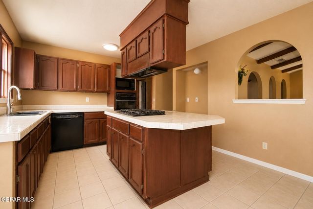11208 Starfish Court, El Paso, TX 79936