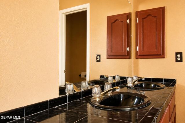 11208 Starfish Court, El Paso, TX 79936