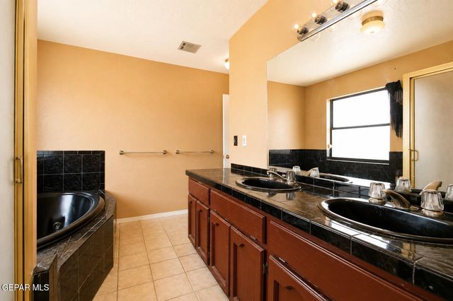 11208 Starfish Court, El Paso, TX 79936