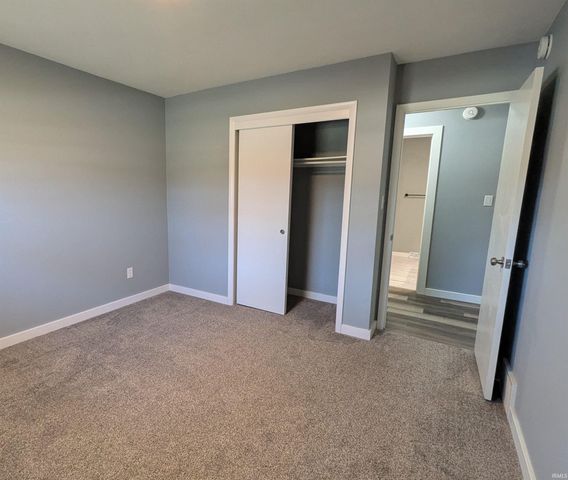 52215 N Wayne Court, Granger, IN 46530