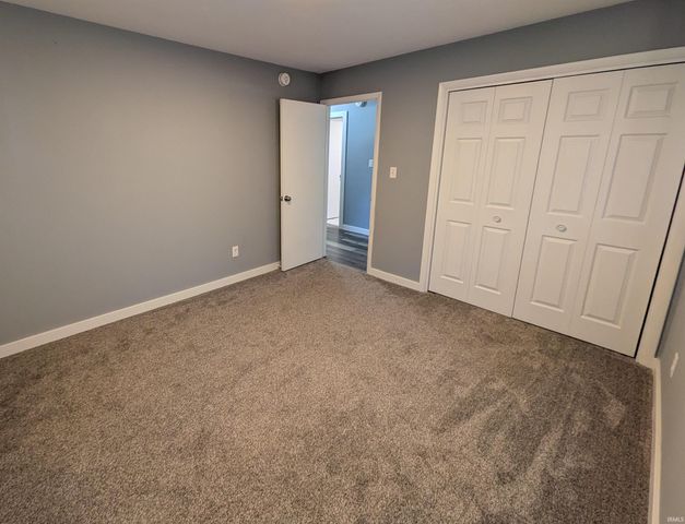 52215 N Wayne Court, Granger, IN 46530