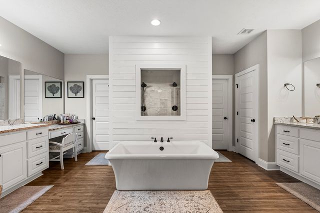 122 Lee Road 2121, Salem, AL 36874