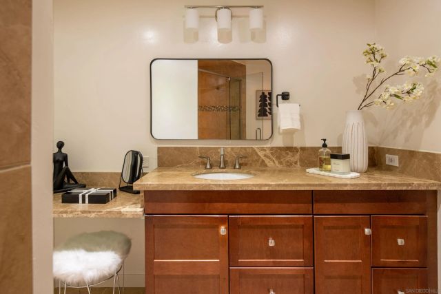 6739 Green Gables Ave, San Diego, CA 92119